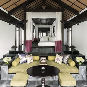 Biệt Thự 1 Phòng Ngủ Giáp Biển